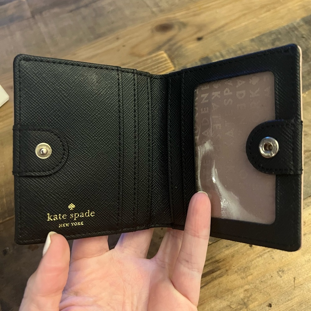 LIGHTLY USED KATE SPADE SMALL WALLET